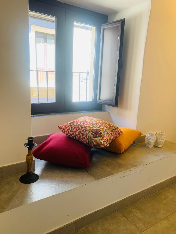 Center Living Apartment Katanya Dış mekan fotoğraf
