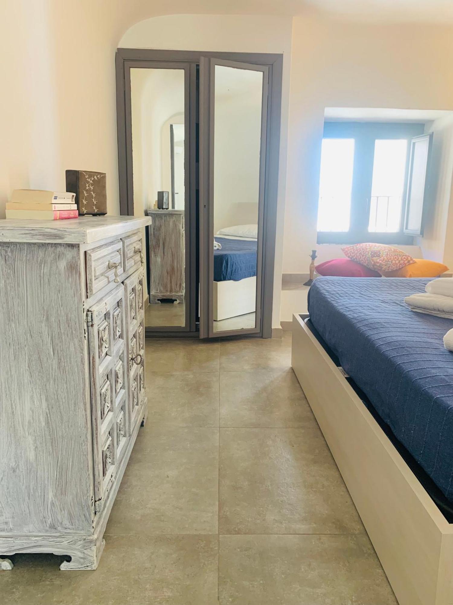 Center Living Apartment Katanya Dış mekan fotoğraf