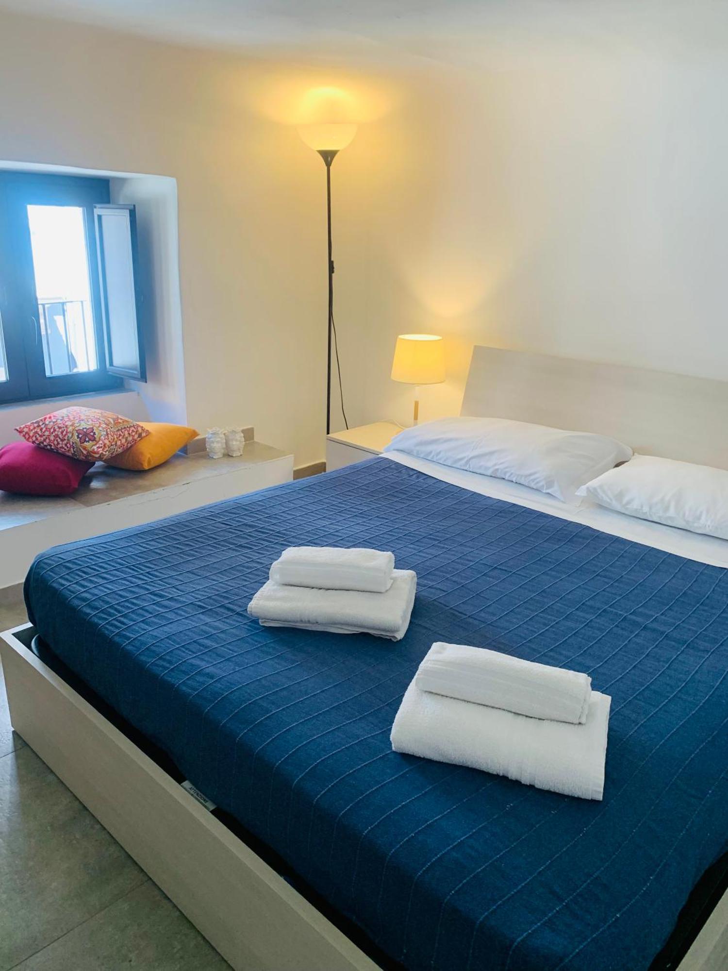 Center Living Apartment Katanya Dış mekan fotoğraf
